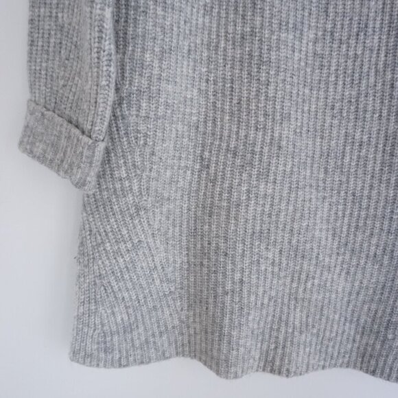 H&M Grey Knit Ribbed Long Sleeve Sweater Midi Dress S NWT - Picture 5 of 13